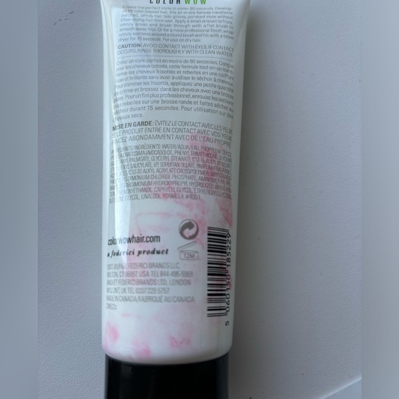 WOW Styling Cream (hair) + 3 pin twirls - Picture 5 of 5